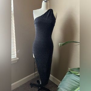 Bodycon one shoulder dress